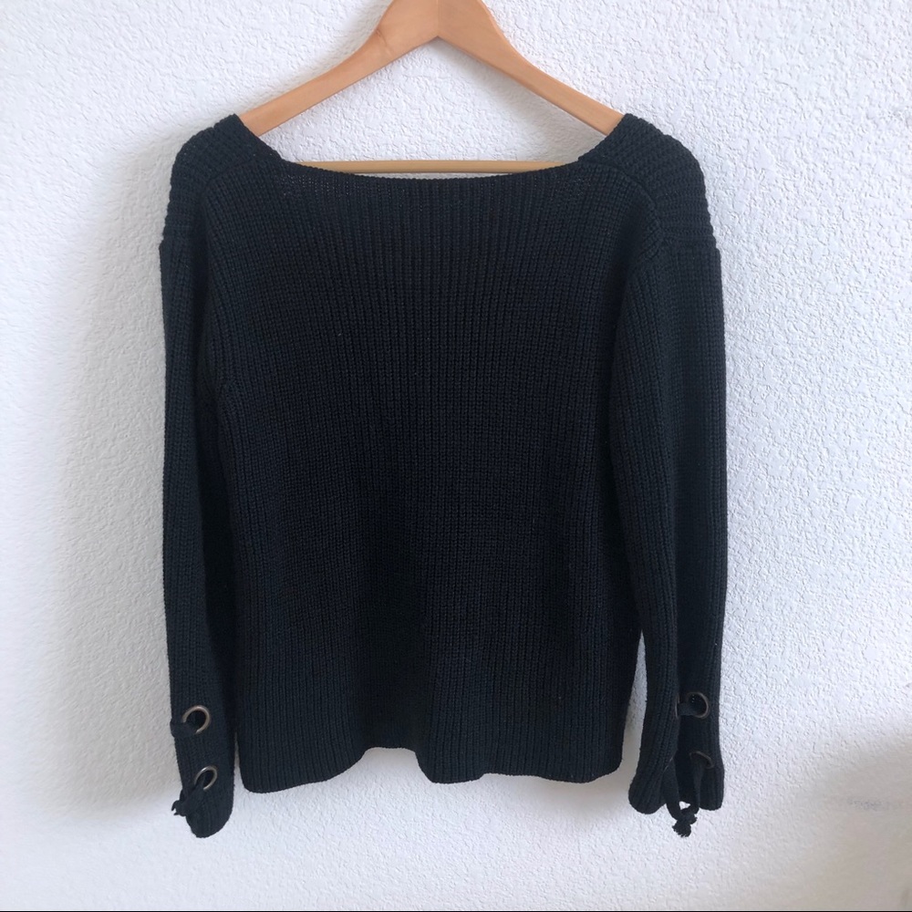 Cute black v-neck knit sweater - Picture 5 of 7